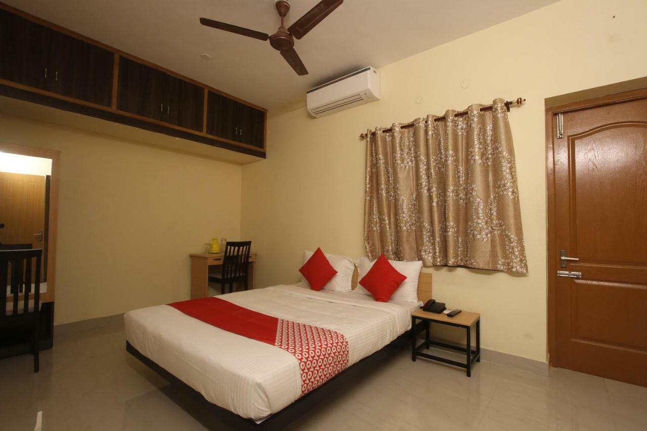 Oyo Flagship 31042 Sunil Residency Hotel โคอิมบาทอร์ ภายนอก รูปภาพ