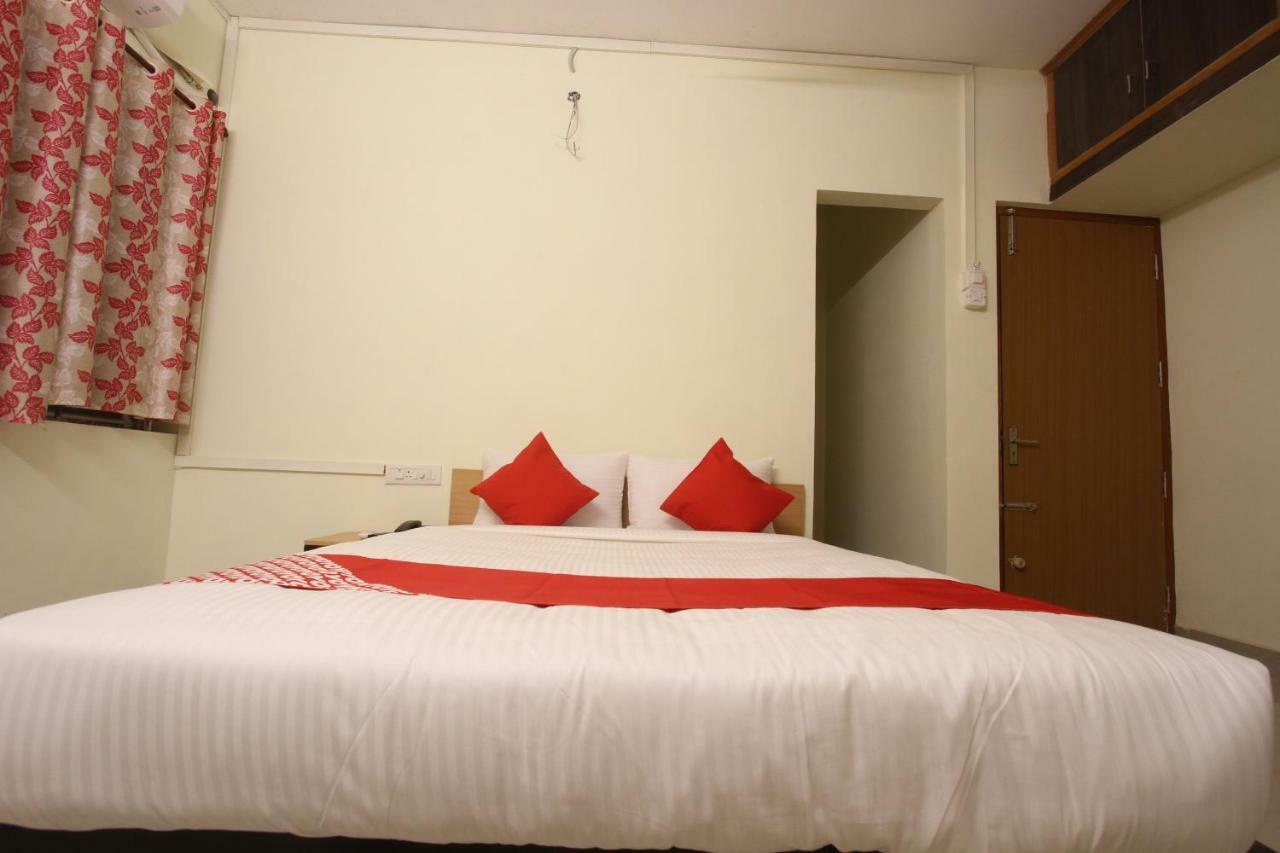 Oyo Flagship 31042 Sunil Residency Hotel โคอิมบาทอร์ ภายนอก รูปภาพ