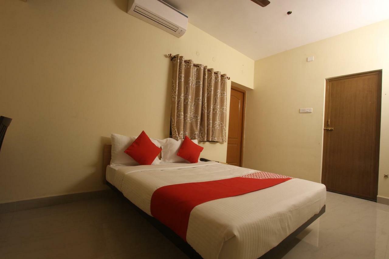 Oyo Flagship 31042 Sunil Residency Hotel โคอิมบาทอร์ ภายนอก รูปภาพ