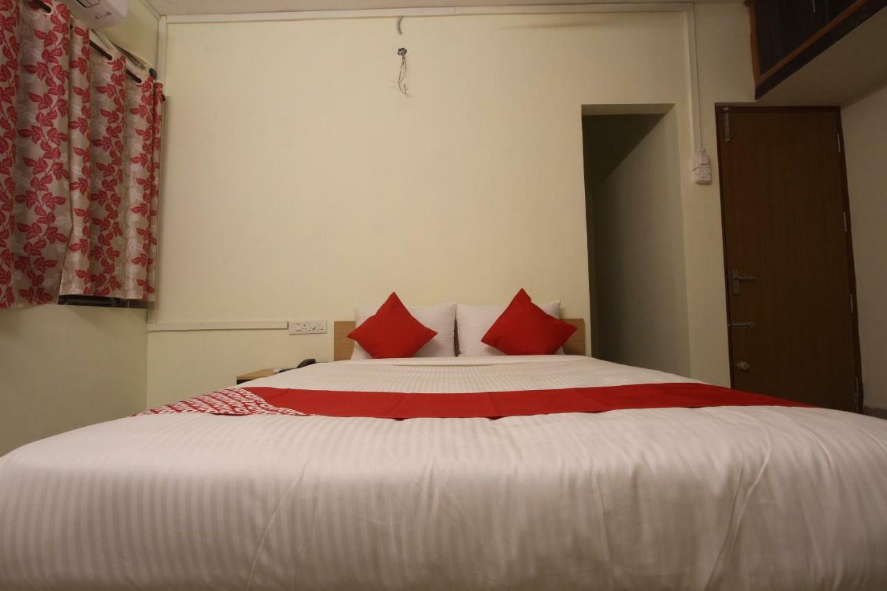 Oyo Flagship 31042 Sunil Residency Hotel โคอิมบาทอร์ ภายนอก รูปภาพ