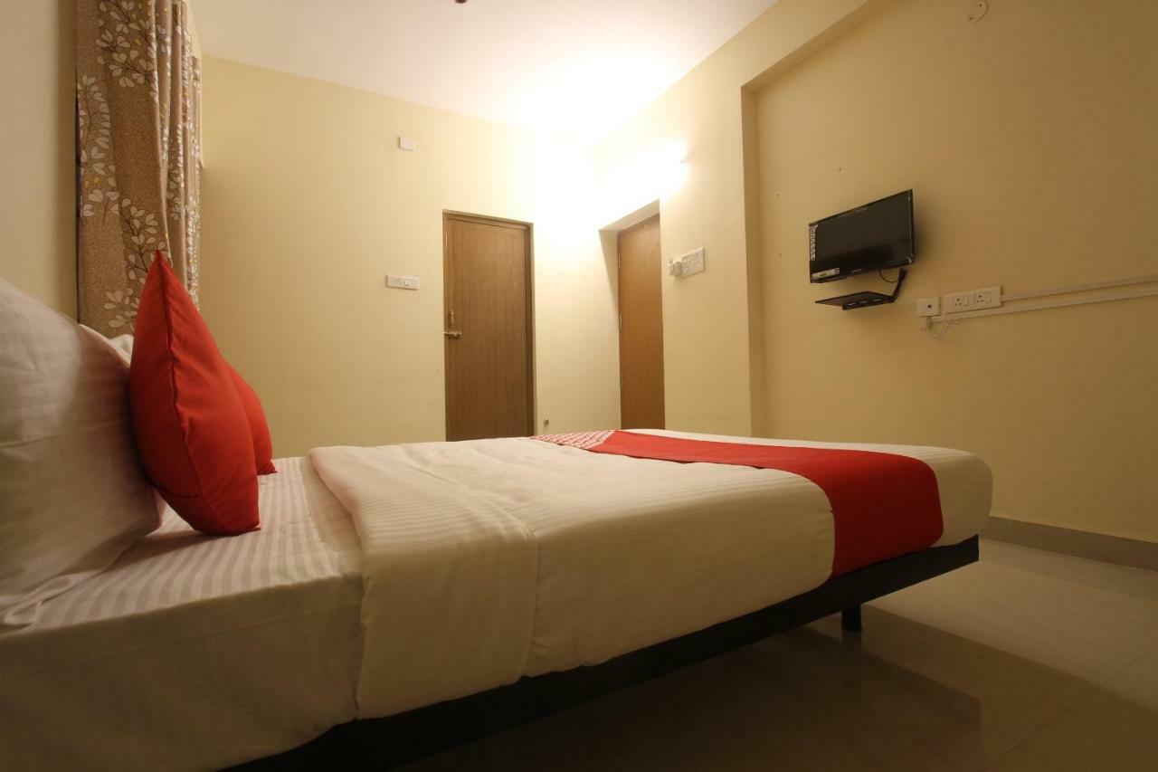 Oyo Flagship 31042 Sunil Residency Hotel โคอิมบาทอร์ ภายนอก รูปภาพ